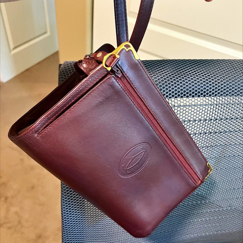 CARTIER WRISTLET - Excellent condition w/ Authenticity card - Burgundy/Wine